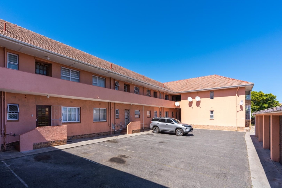 3 Bedroom Property for Sale in Rugby Western Cape